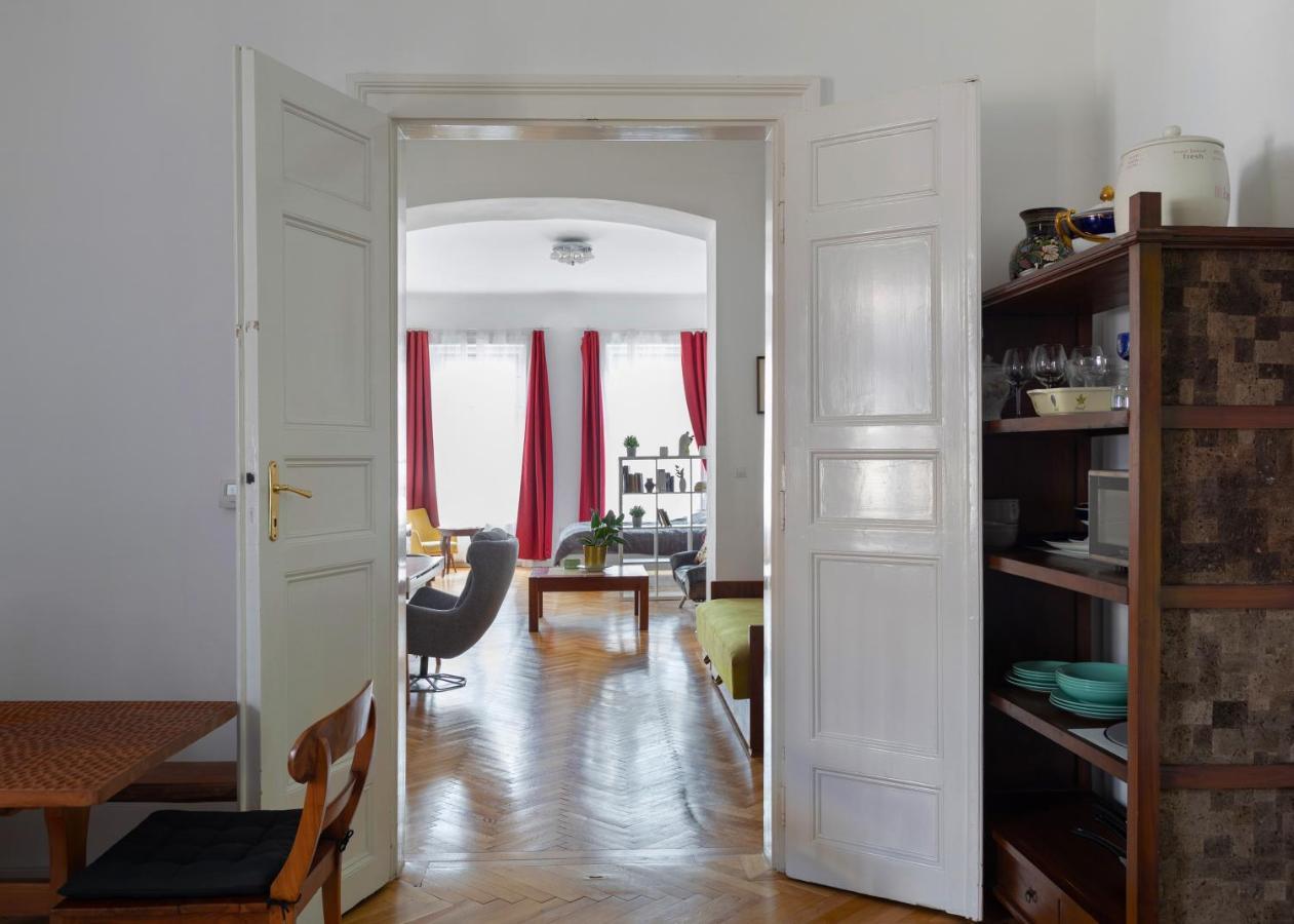 Bright & Spacious Loft With Basilica View Budapest Extérieur photo