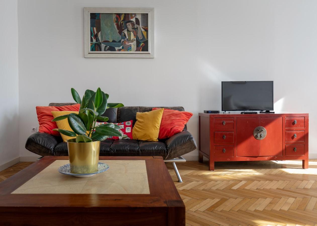 Bright & Spacious Loft With Basilica View Budapest Extérieur photo