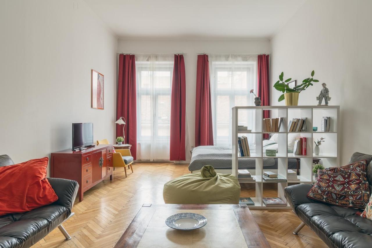 Bright & Spacious Loft With Basilica View Budapest Extérieur photo