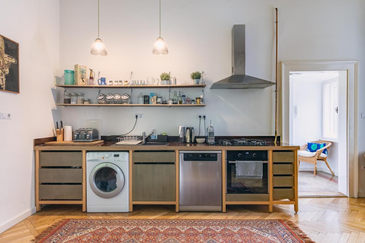 Bright & Spacious Loft With Basilica View Budapest Extérieur photo