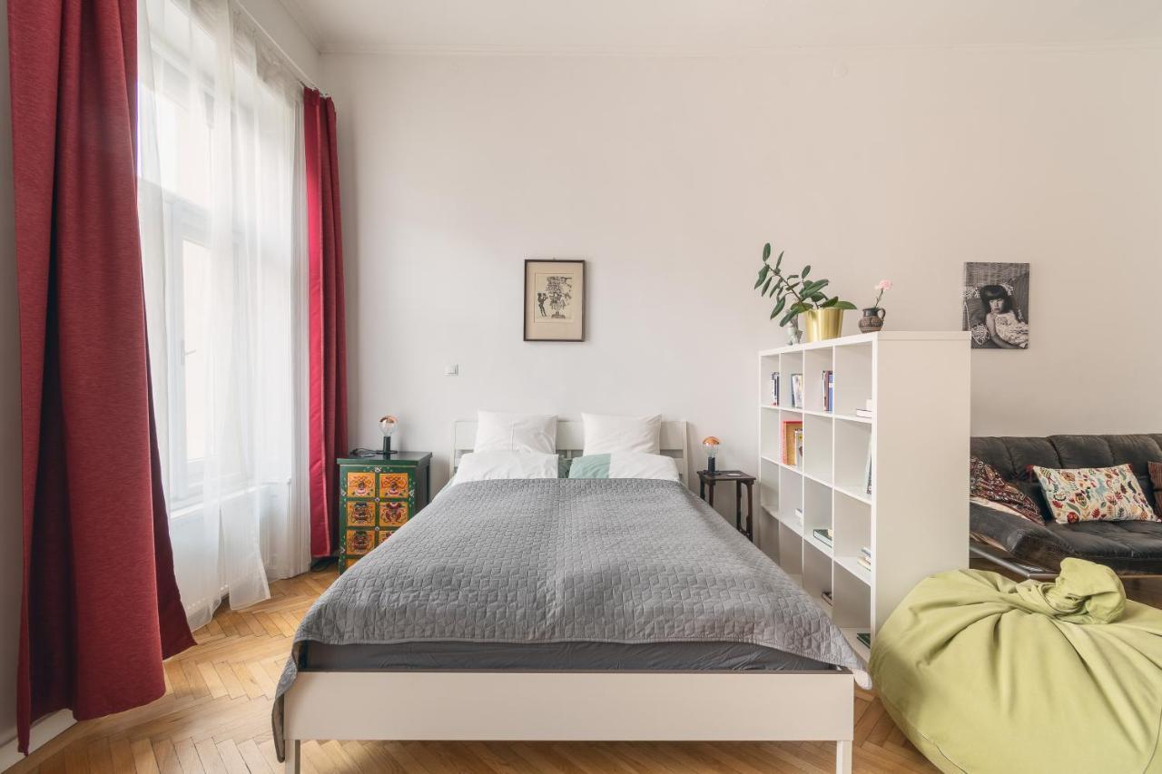 Bright & Spacious Loft With Basilica View Budapest Extérieur photo