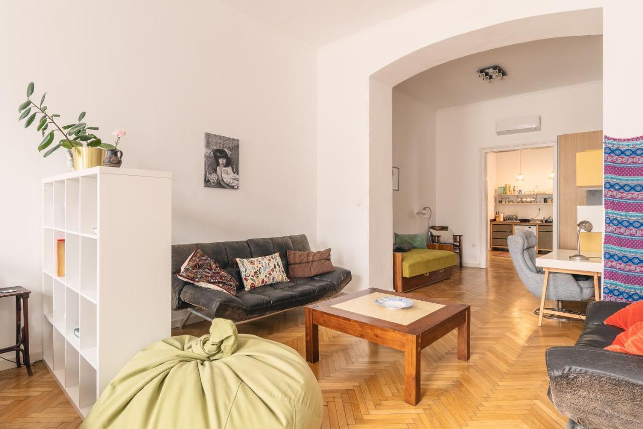 Bright & Spacious Loft With Basilica View Budapest Extérieur photo