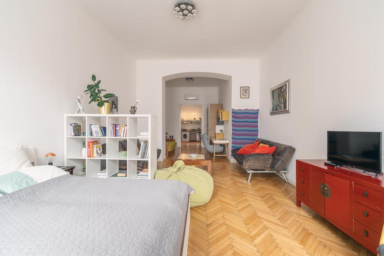 Bright & Spacious Loft With Basilica View Budapest Extérieur photo